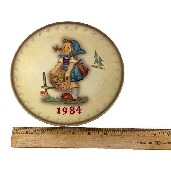 Vtg Goebel M.J. Hummel 14th Annual Plate 1984 Hum 277 Fourteenth Edition w/ Box - Picture 8 of 14